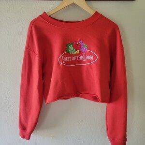 Fruit Of The Loom Embroidered Logo Red Cropped Crewneck Sweatshirt Sz M